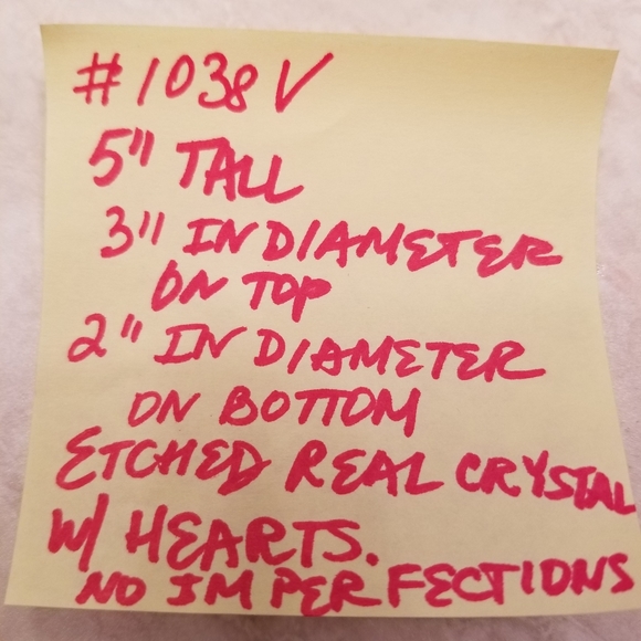 #1038V 5" Crystal Hearts Vase - Picture 6 of 6